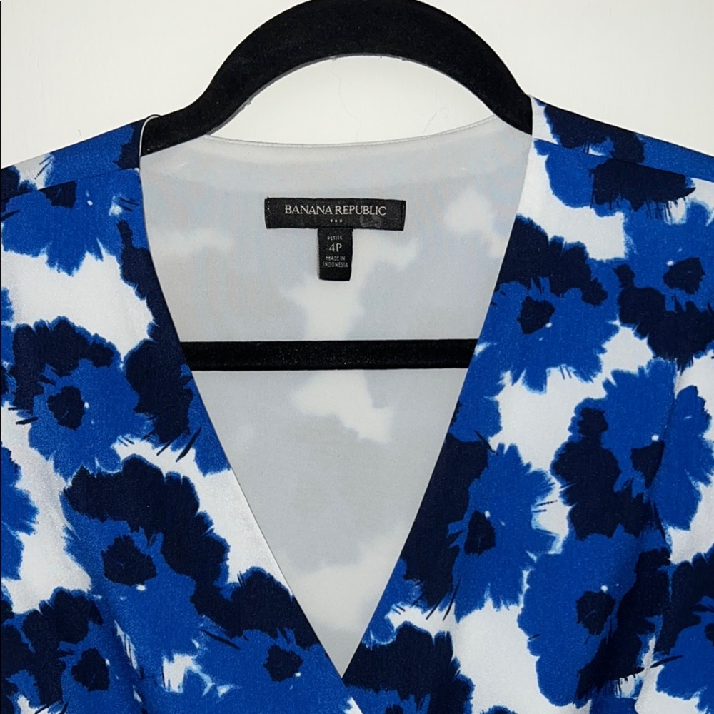 Banana Republic PRINT RUFFLE WRAP DRESS - Picture 6 of 12